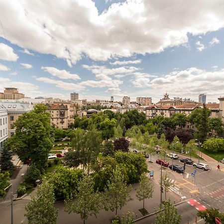 Idea Design Apart-Hotel Prorizna Kyiv Exterior foto