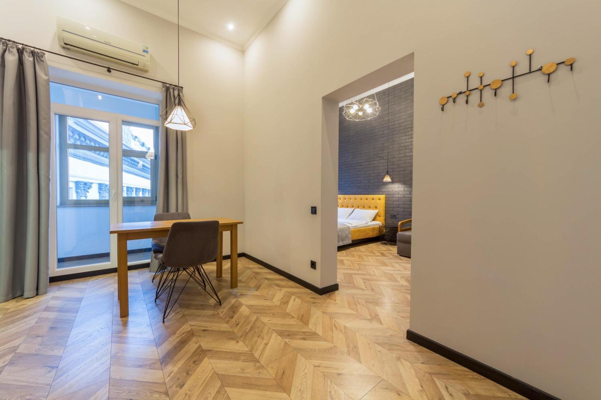 Idea Design Apart-Hotel Prorizna Kyiv Exterior foto